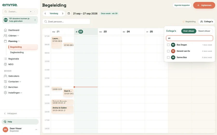 Het menu Collega's op het weekrooster, met het zoekveld en de lijst met collega's